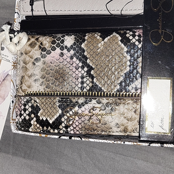 Jessica Simpson Wallet Set BNIB - Picture 2 of 9